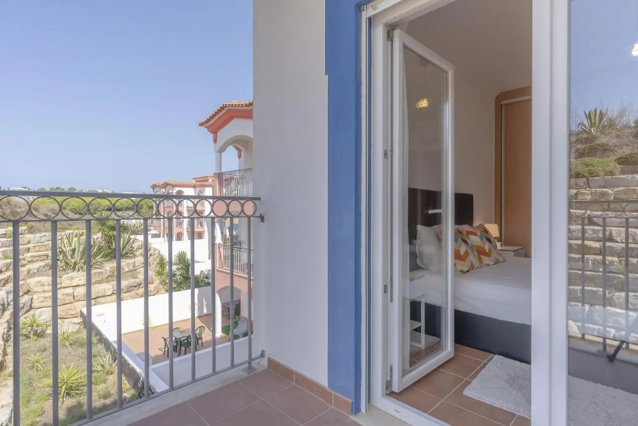 Beach & Nature Apartment - 2Bedroom Apt In Aljezur