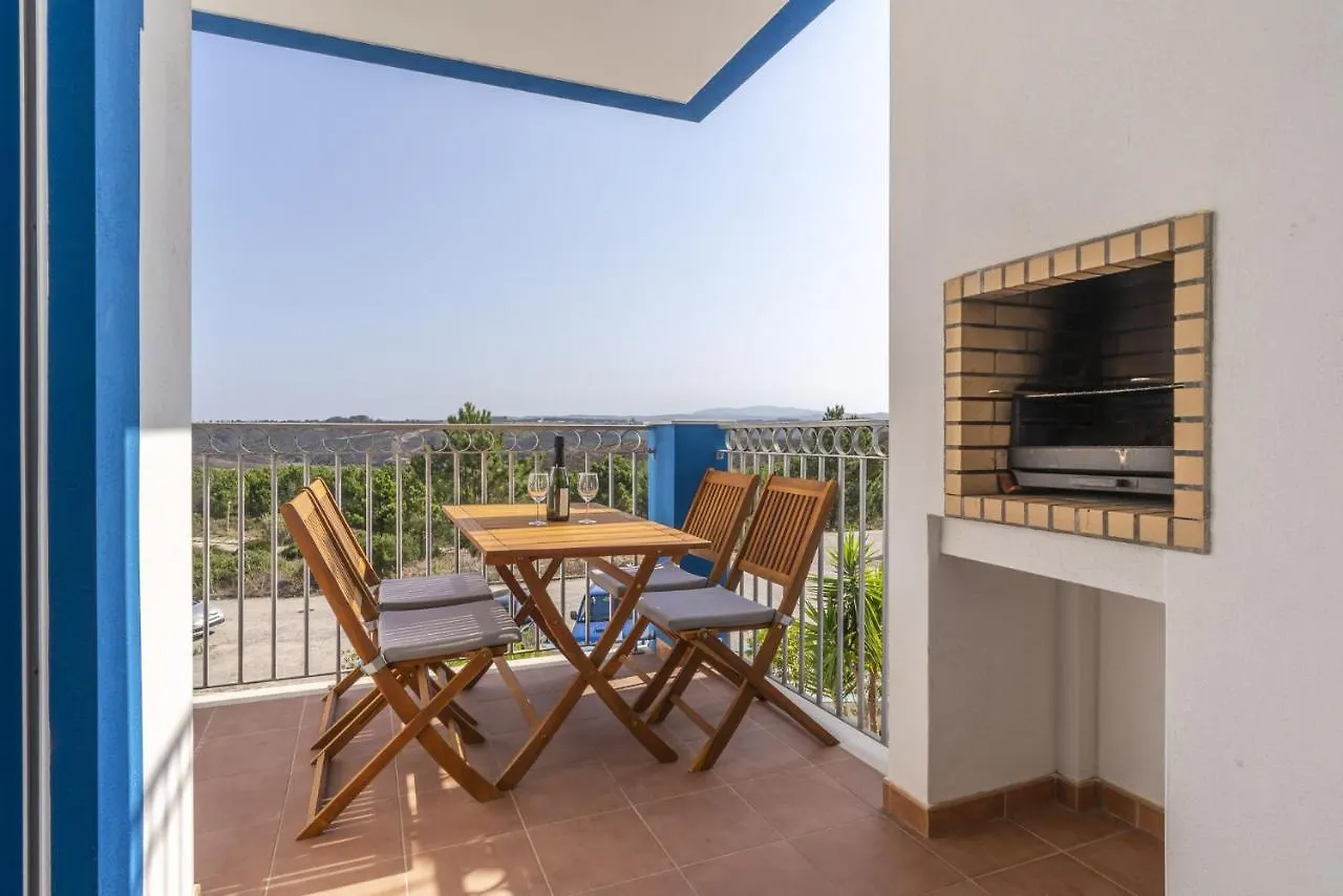 Beach & Nature Apartment - 2Bedroom Apt In Aljezur
