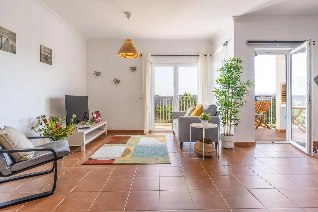 Beach & Nature Apartment - 2Bedroom Apt In アルジェズール 0*,